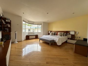 CASA EN CONDOMINIO A LA VENTA EN INTERLOMAS (S)