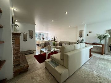 CASA EN CONDOMINIO A LA VENTA EN INTERLOMAS (S)