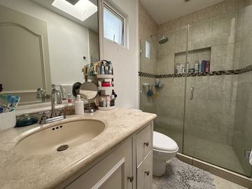 CASA EN CONDOMINIO A LA VENTA EN INTERLOMAS (S)