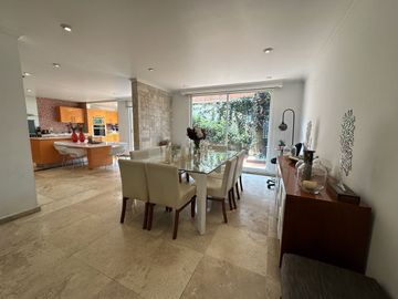 CASA EN CONDOMINIO A LA VENTA EN INTERLOMAS (S)