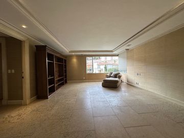 AMPLIO  DEPARTAMENTO EN RESIDENCIAL REAL DEL BOSQUE (S)