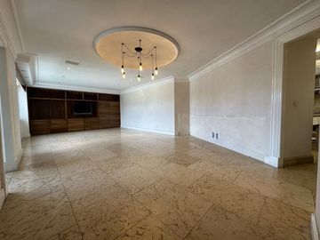 AMPLIO  DEPARTAMENTO EN RESIDENCIAL REAL DEL BOSQUE (S)
