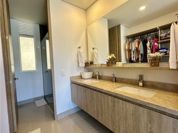 Venta Apartamento con permiso turístico en Playa Salguero, Santa Marta