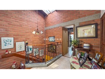 Casa en Unidad Cerrada Loma de Las Brujas