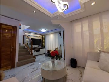 CASA VENTA EL TABOR EN CONJUNTO