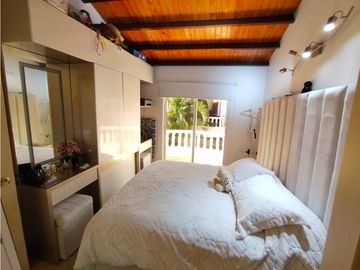 CASA VENTA EL TABOR EN CONJUNTO