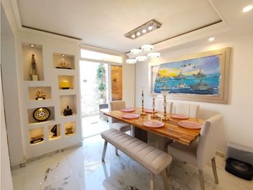 CASA VENTA EL TABOR EN CONJUNTO