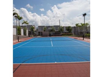 VENDO CASA EN PH VICTORIA EN  BRISAS DEL GOLF