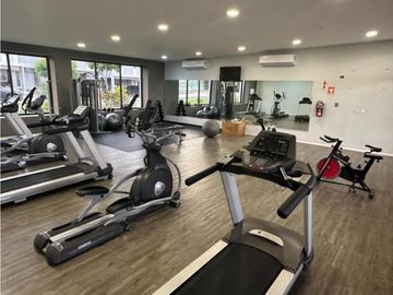 VENDO CASA EN PH VICTORIA EN  BRISAS DEL GOLF