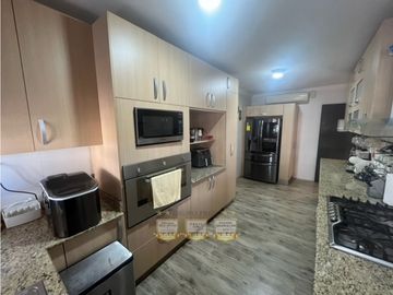 OPORTUNIDAD Venta casa en Brisas del Golf con Piscina