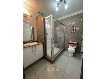 OPORTUNIDAD Venta casa en Brisas del Golf con Piscina
