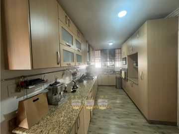 OPORTUNIDAD Venta casa en Brisas del Golf con Piscina