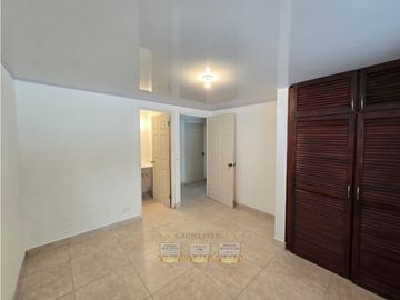 Venta de casa en Cerro Viento con Jardin