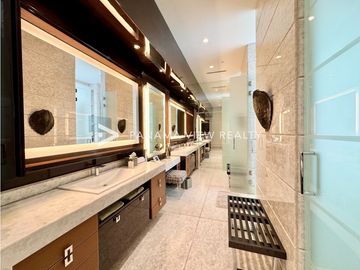 PACIFIC POINT PENTHOUSE / PUNTA PACIFICA / VENTA