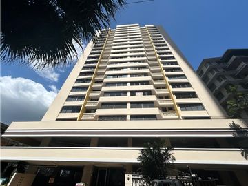 Venta de Apartamento en Obarrio de 150m2 en PH Monaco.