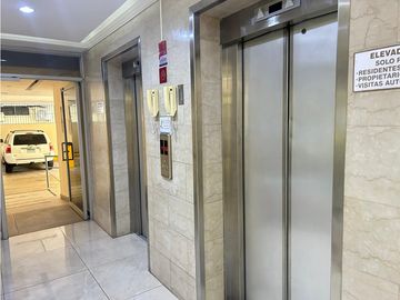 Venta de Apartamento en Obarrio de 150m2 en PH Monaco.