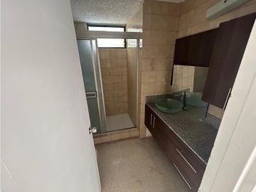 Venta de Apartamento en Obarrio de 150m2 en PH Monaco.