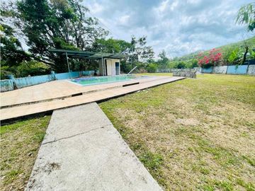 VENTA DE CASA , VIVE EN EL ENCANTO DE BOQUETE  .