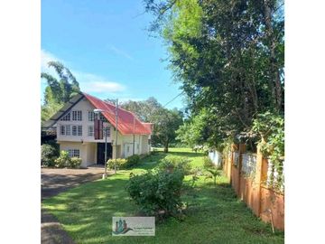 VENTA DE CASA , VIVE EN EL ENCANTO DE BOQUETE  .