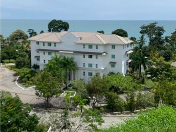 Apartamento en playa Bijao - Torre Balboa - Panama
