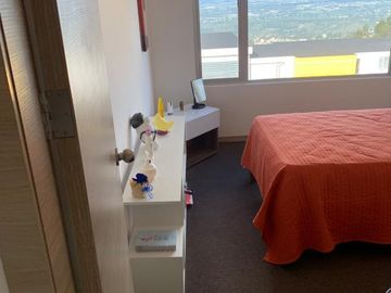 Venta departamento El Inca, San Isidro-Quito, 3 dormitorios