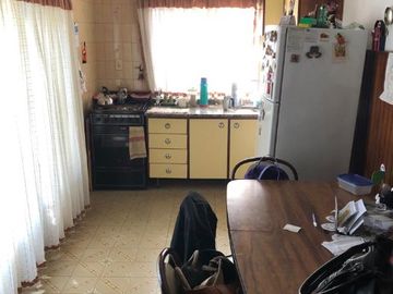 Casa PH en venta en San Justo