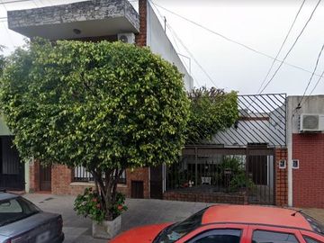 Casa PH en venta en San Justo