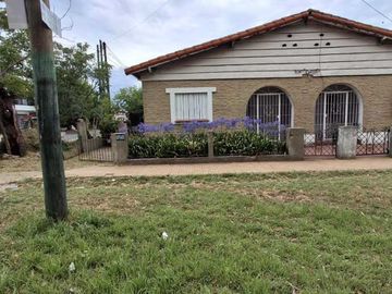 Casa en venta en Quilmes Oeste