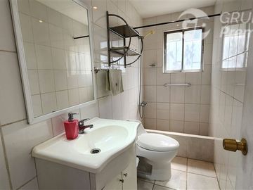 Casa en Venta en A escasos minutos del metro Lo Martínez