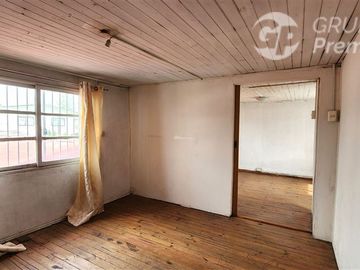 Casa en Venta en A escasos minutos del metro Lo Martínez