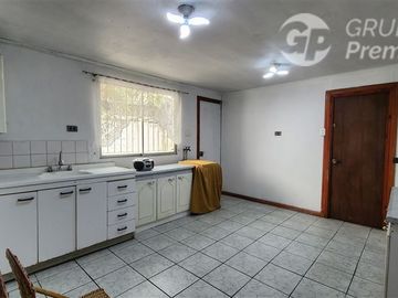 Casa en Venta en A escasos minutos del metro Lo Martínez