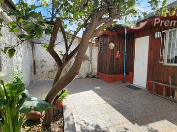 Casa en Venta en A escasos minutos del metro Lo Martínez