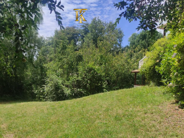 Parcela con casa a paso del lago Villarica