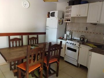 Casa en venta - 3 Dormitorios 2 Baños - 77.21Mts2 - Costa Azul