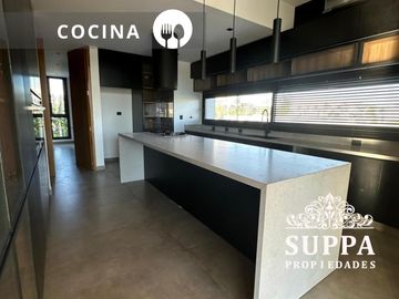 Casa en venta  El Yacht Nordelta