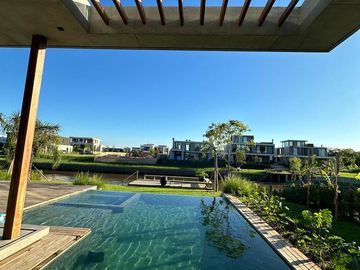 Casa en venta  El Yacht Nordelta