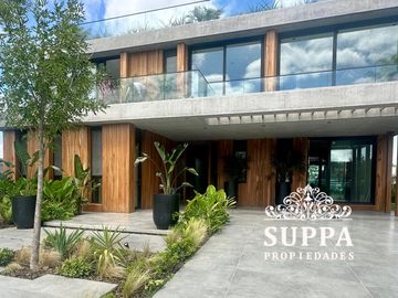 Casa en venta  El Yacht Nordelta