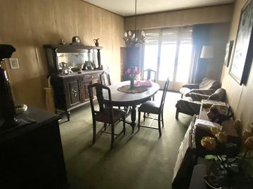 Departamento 4 ambientes muy luminoso en venta!