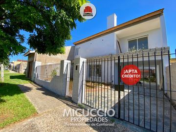Casa en venta, Hipólito Yrigoyen 978, Escobar. APTA CREDITO.