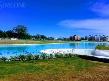 Lagoon Pilar - Departamento - Venta