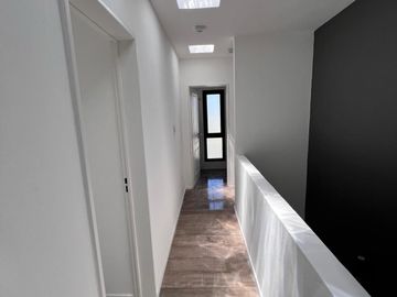 Duplex en Venta en Quebradas de Manantiales - 3  dormitorios   patio   asador   cochera