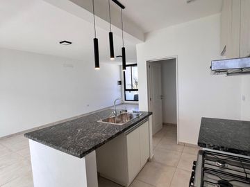 Duplex en Venta en Quebradas de Manantiales - 3  dormitorios   patio   asador   cochera