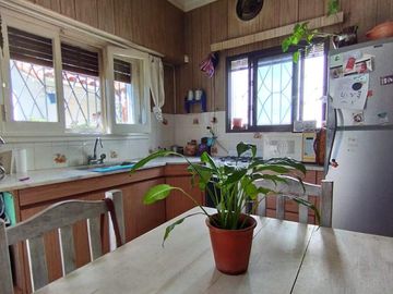 Casa venta Burzaco