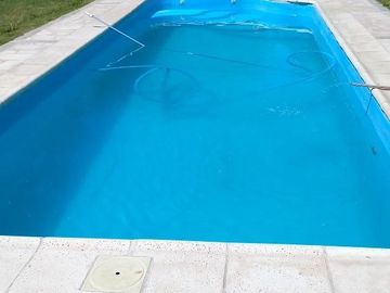 Casa en venta - 2 Dormitorios 1 Baño - Cochera - Abasto, La Plata