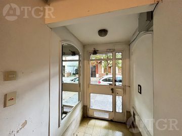 Venta departamento 2 ambientes en Coghlan