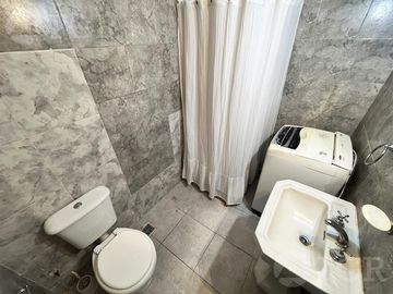 Venta departamento 2 ambientes en Coghlan