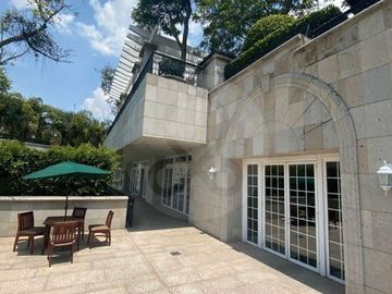 Las villas  Casa en condominio en venta en Bosques de las Lomas