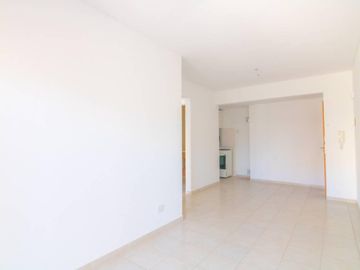 Venta Departamento Un Dormitorio Balcon A Estrenar. Martin