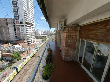 Departamento 4 ambientes en Lomas de Zamora Este