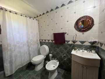 Venta casa 3 dormitorios en Barrio Arroyito